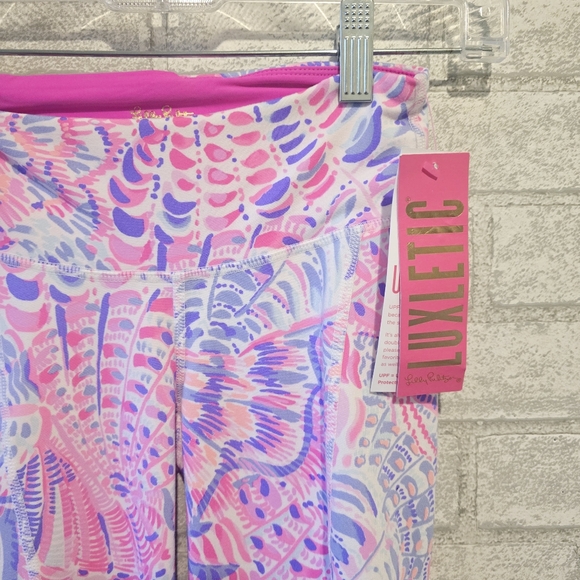 Lilly Pulitzer Weekender Lux Athletic Capris - Picture 3 of 9